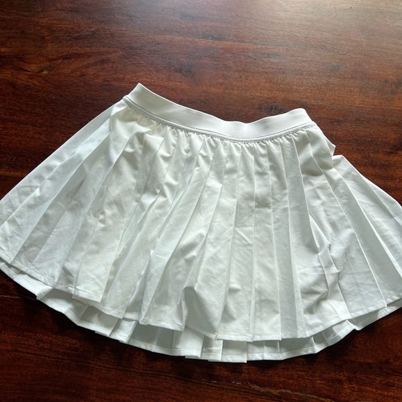Lululemon High-Rise Pleated Tennis Skirt - Picture 1 of 5